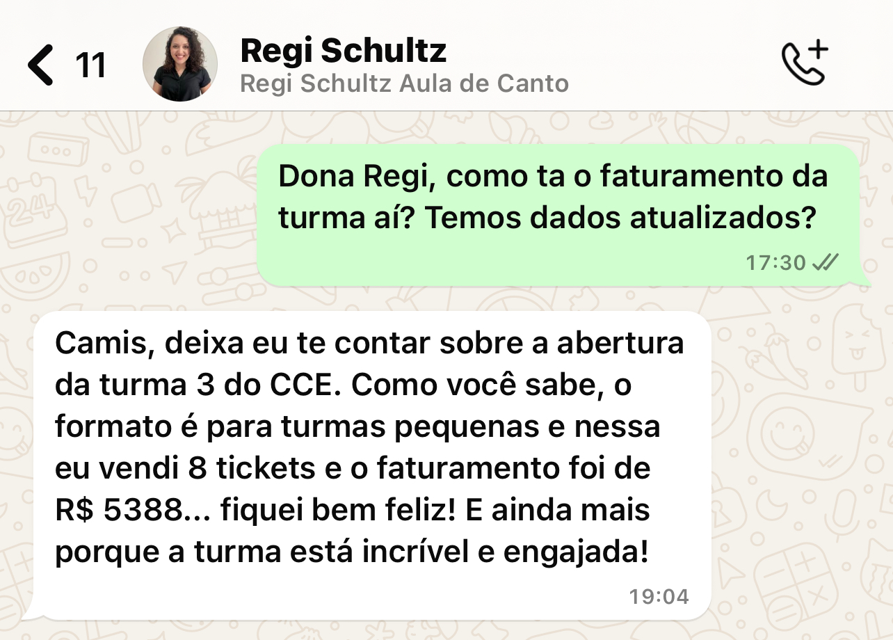 A Regi montou sua turma de canto online e acrescentou mais de  R$5 mil em sua renda.